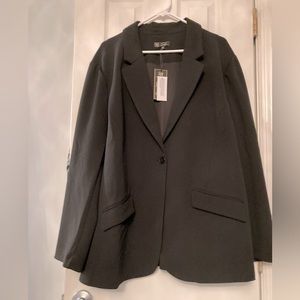 Beautiful high quality plus size woman’s blazer!